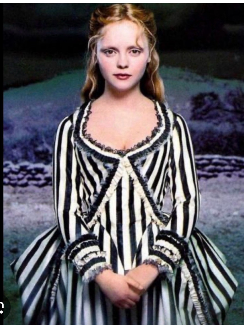 Sleepy hollow stripe dress - Picture 4 of 4